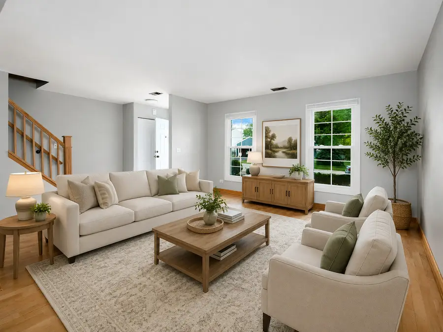 748 Berwick Place, Roselle, IL 60172 - #3