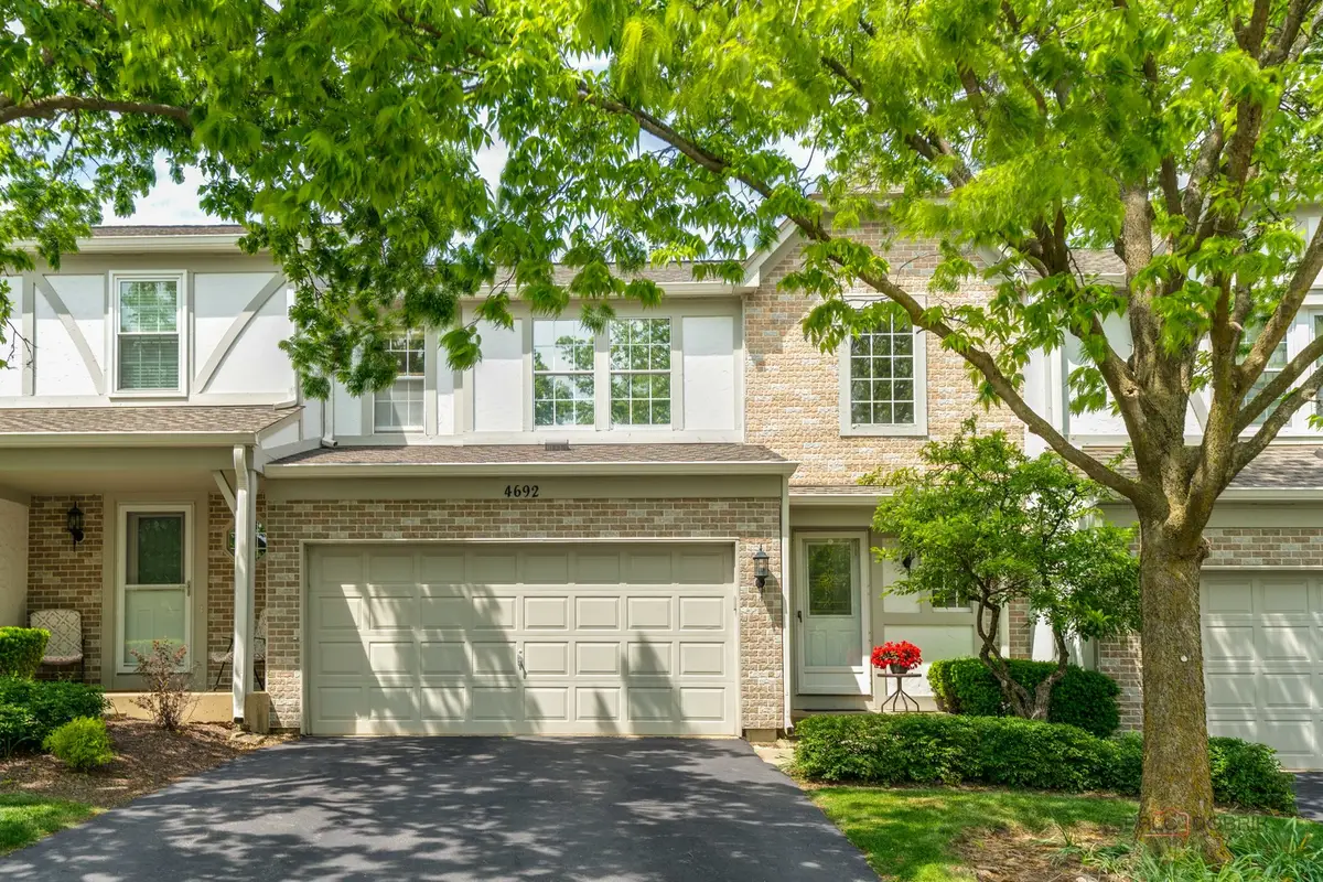 4692 N Sapphire Drive, Hoffman Estates, IL 60192 - #1