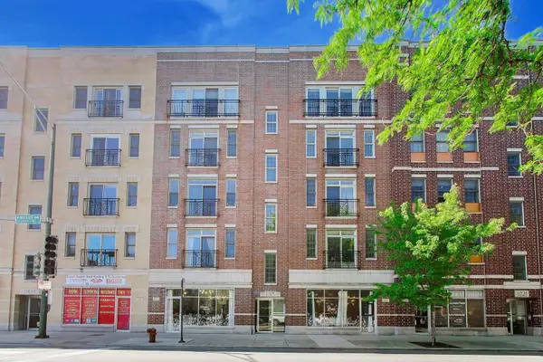 1915 W Diversey Parkway #402, Chicago, IL 60614