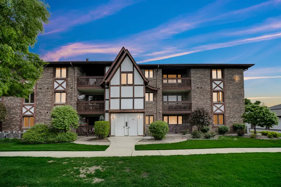 5630 W 103rd Street #308, Oak Lawn, IL 60453 - #2
