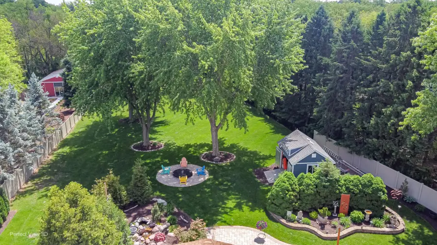38w337 Dean Street, Saint Charles, IL 60175 - #2