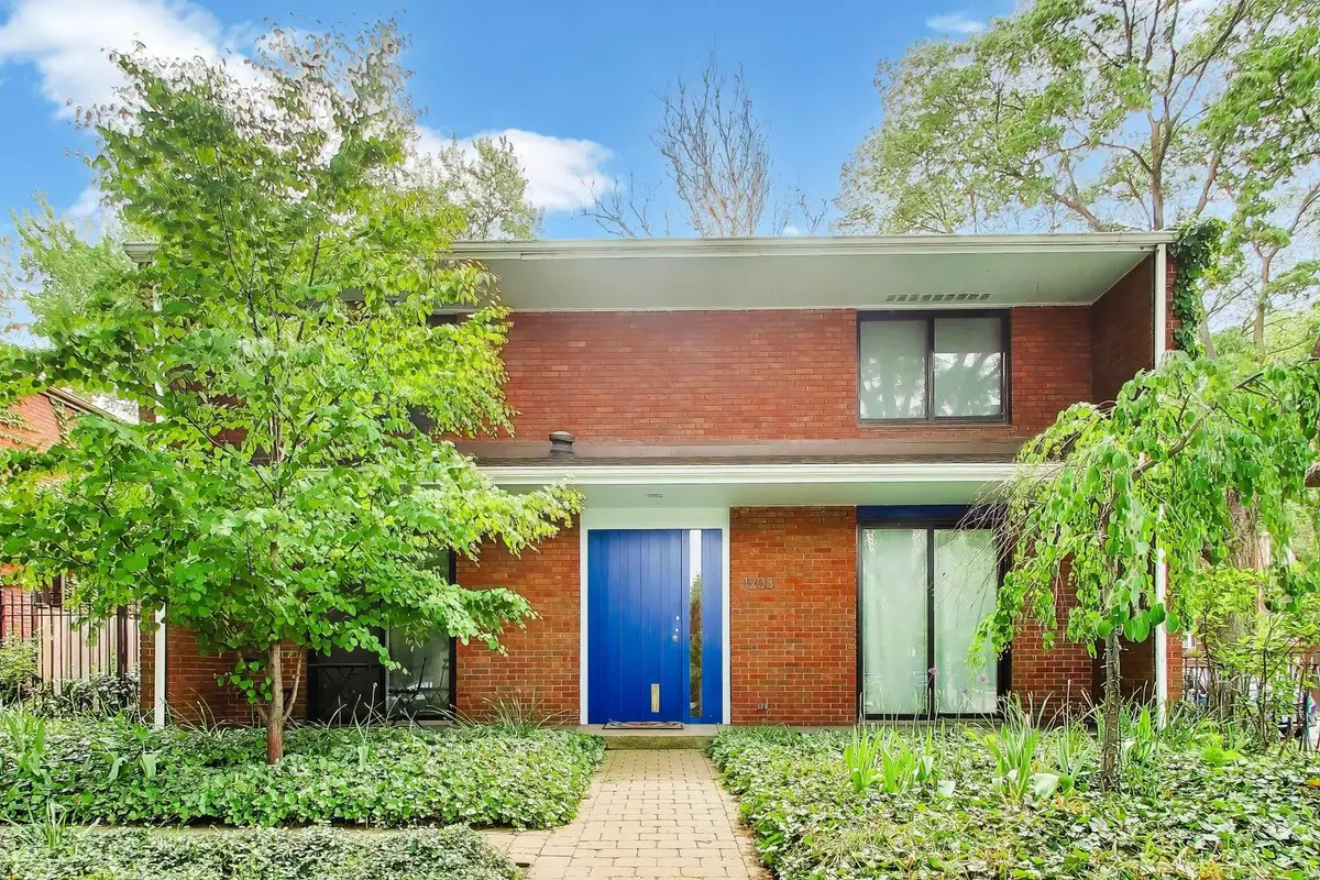 1203 E 50th Street, Chicago, IL 60615 - #1