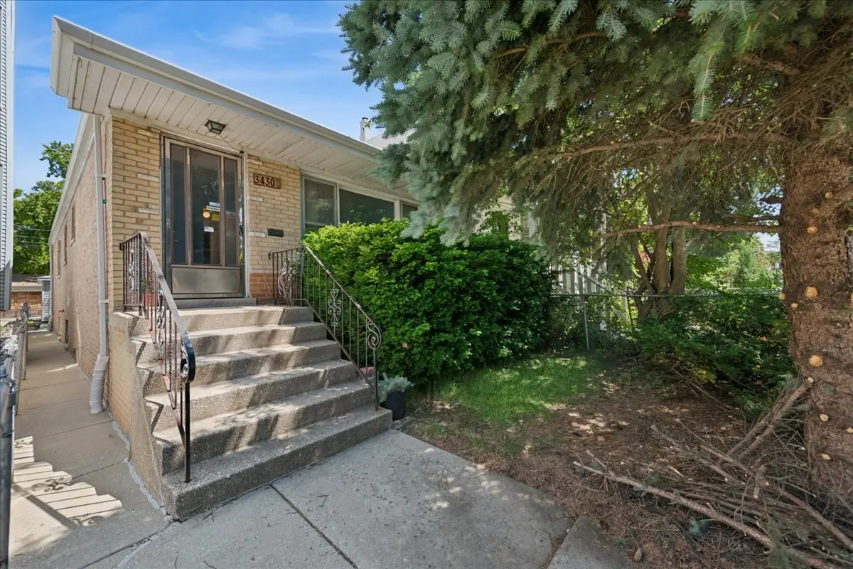 3430 W Drummond Place, Chicago, IL 60647 - #1