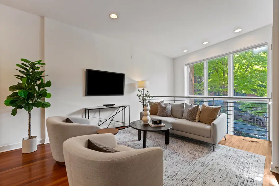 1061 N Marshfield Avenue #1, Chicago, IL 60622 - #2