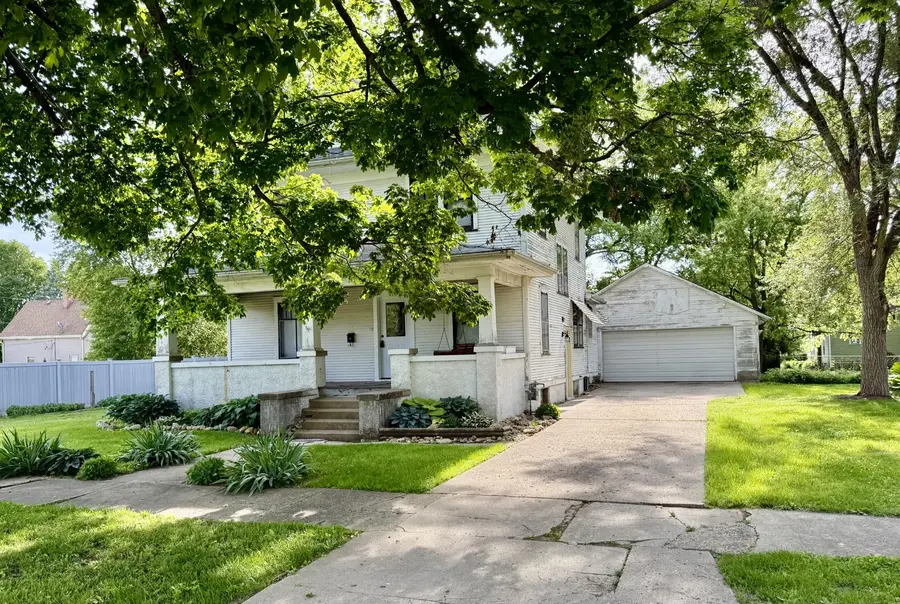 415 Sw 4th Avenue, Galva, IL 61434 - #3