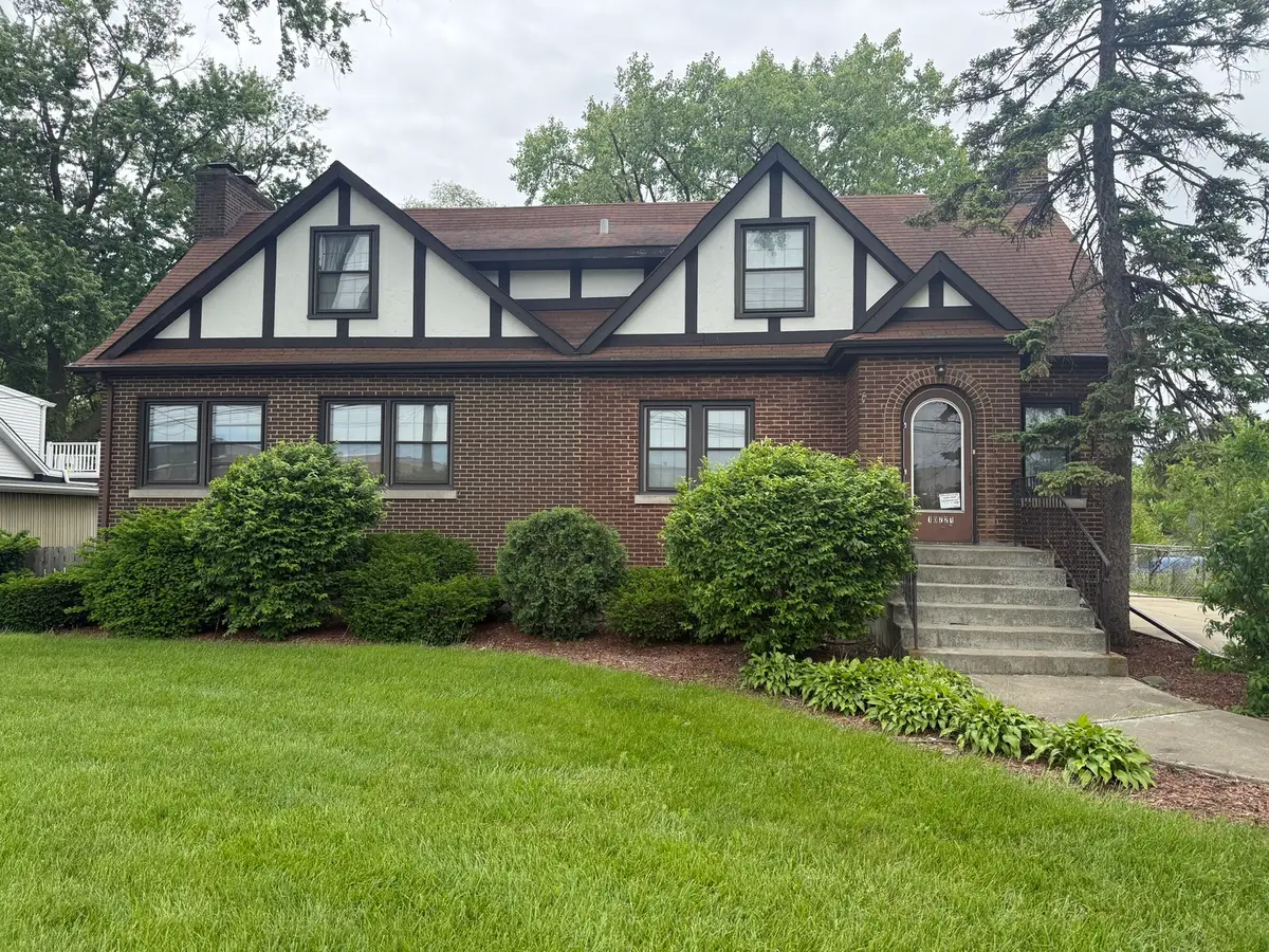 10721 W Grand Avenue, Melrose Park, IL 60164 - #1