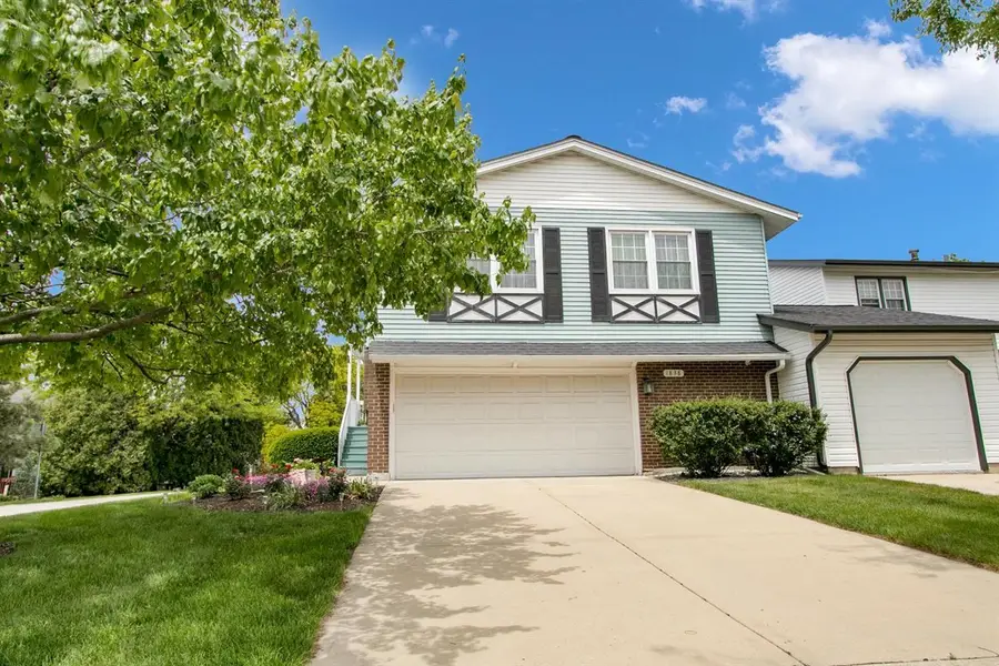 1838 Prentiss Drive, Downers Grove, IL 60516 - #2