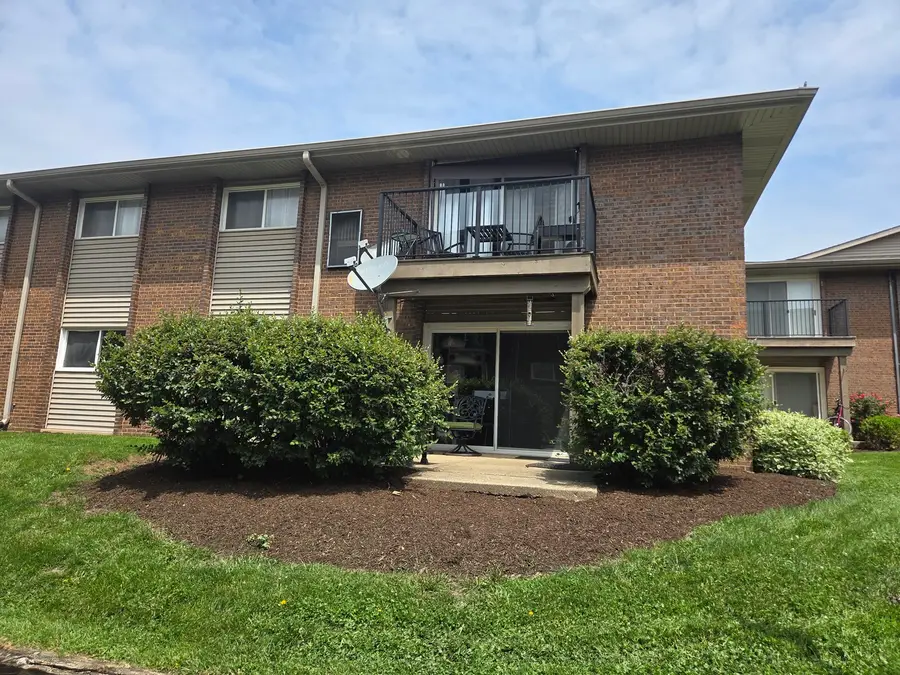 2300 Beau Monde Lane #106, Lisle, IL 60532 - #2