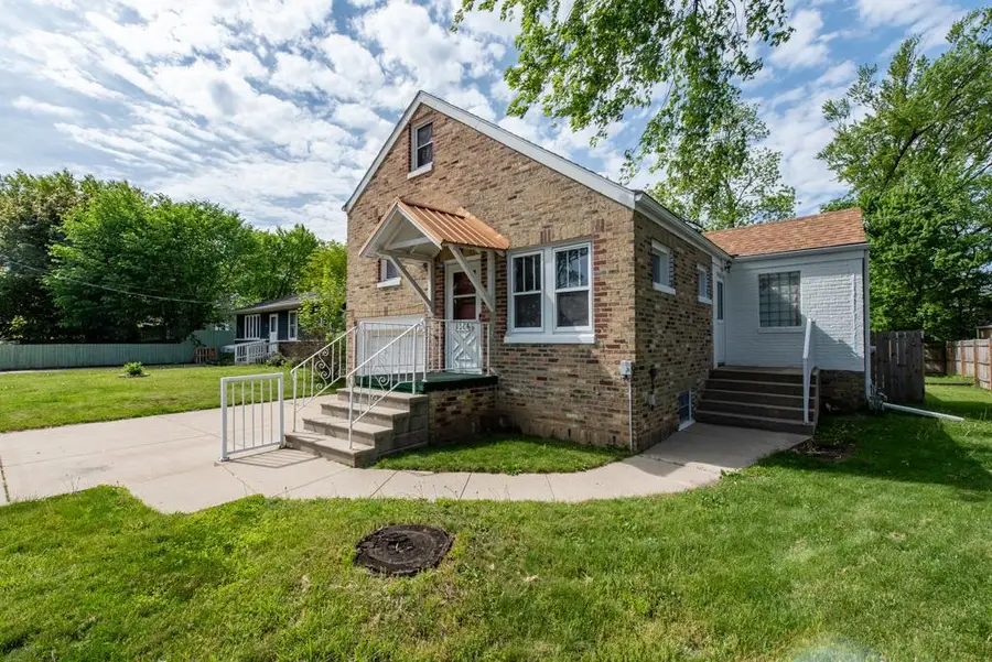 10066 W Wadsworth Road, Zion, IL 60099 - #3