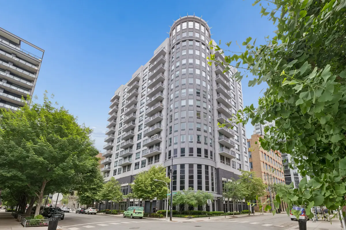 421 W Huron Street #1309, Chicago, IL 60654 - #1