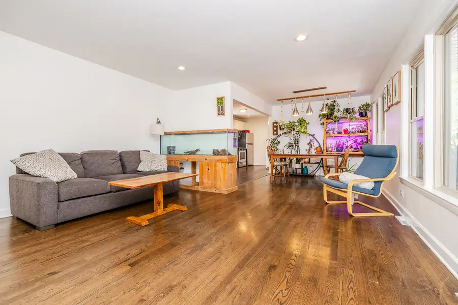 4653 N Kennicott Avenue, Chicago, IL 60630 - #3
