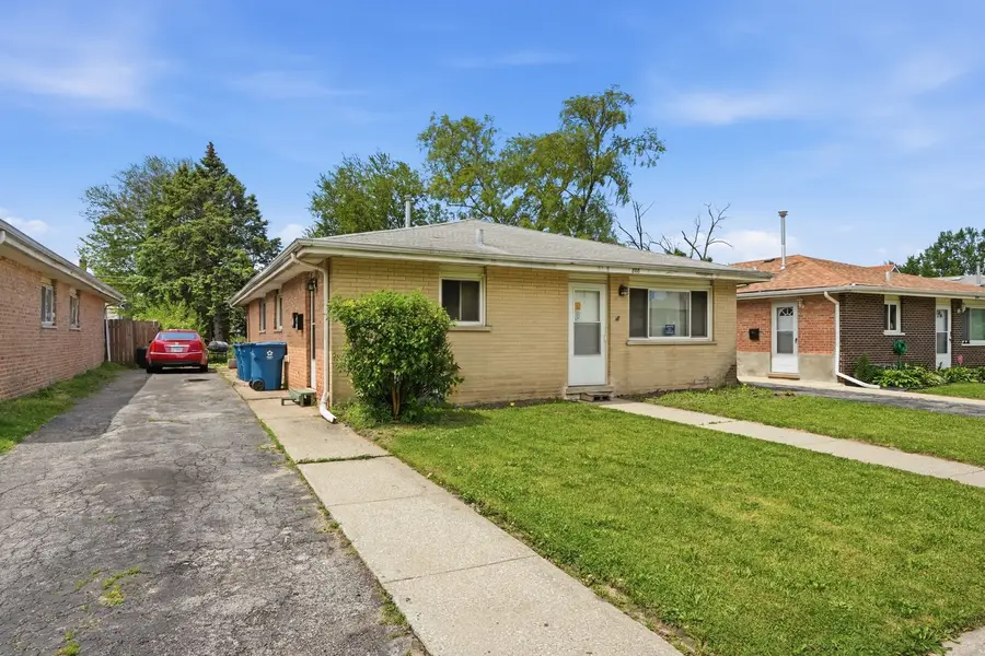 808 Mackinaw Avenue, Calumet City, IL 60409 - #2