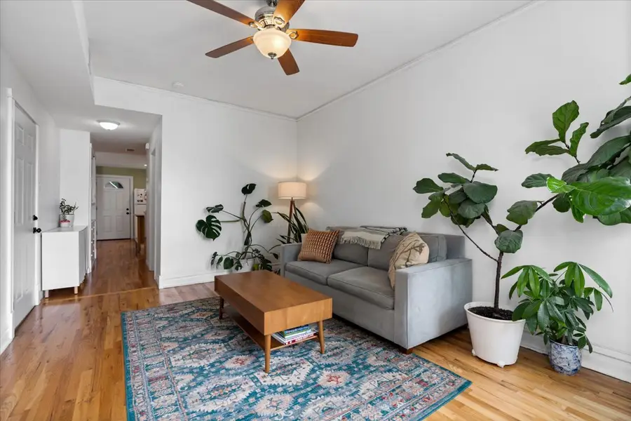 2735 N Ridgeway Avenue, Chicago, IL 60647 - #3