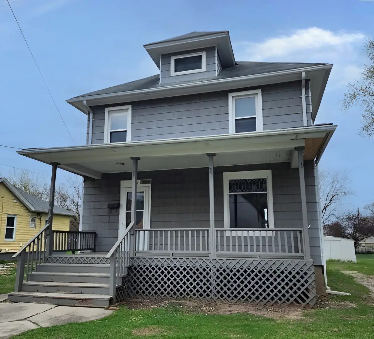 404 W 1st Street, Galesburg, IL 61401 - #1