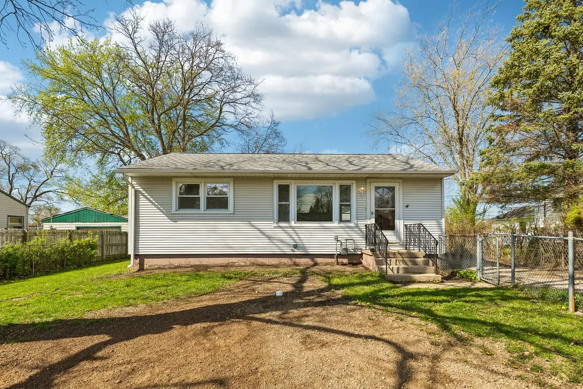 2716 Mohawk Road, Waukegan, IL 60087 - #1