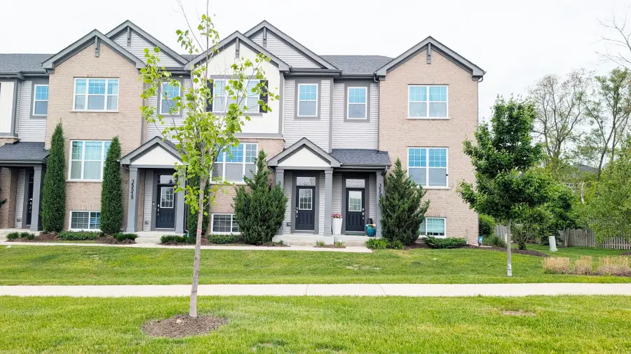 3S513 Barkley Avenue, Warrenville, IL 60563 - #2