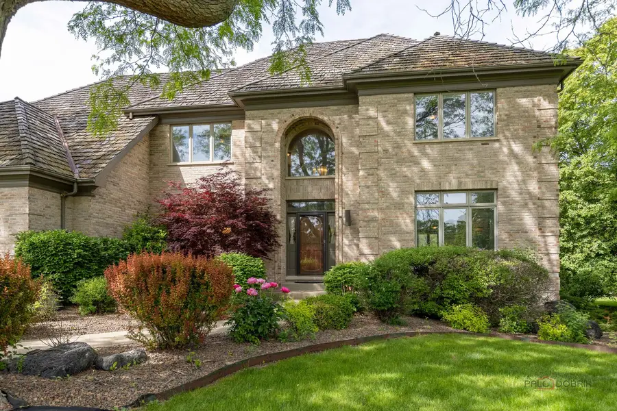 5420 Belmont Court, Libertyville, IL 60048 - #2