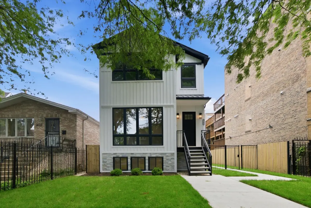 Address Withheld By Seller, Chicago, IL 60618 - #1