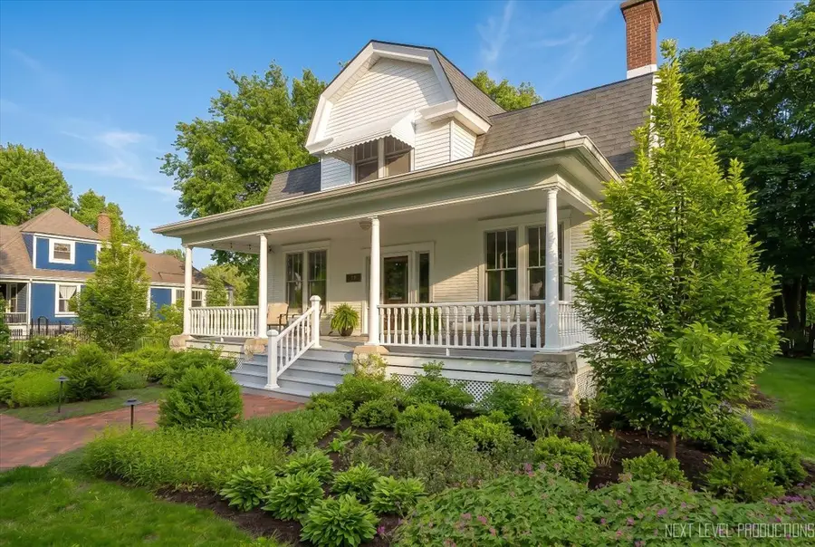 132 S Wright Street, Naperville, IL 60540 - #3