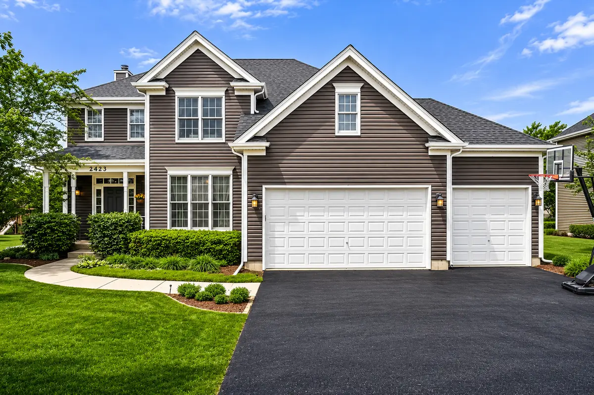 2423 Dustin Drive, Sycamore, IL 60178 - #1