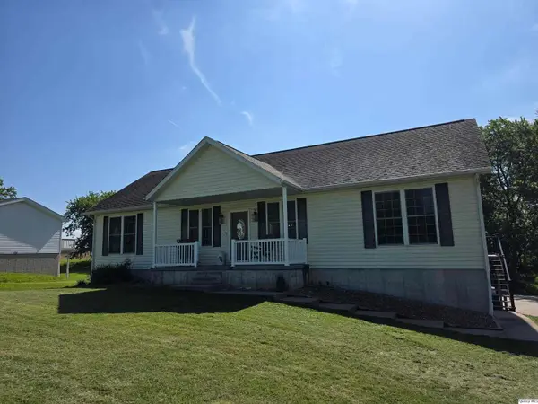 1452 Gilmoor Drive, Fowler, IL 62338