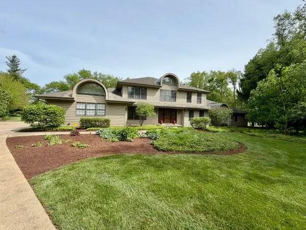 11N071 Johnstown Road, Elgin, IL 60124