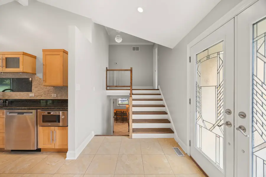 8610 Orchard Drive, Hickory Hills, IL 60457 - #2