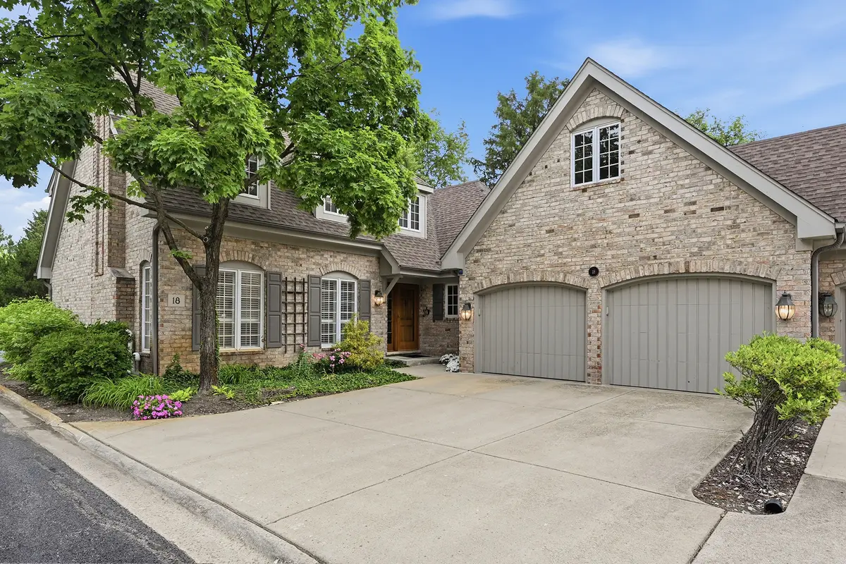 18 Tartan Ridge Road, Burr Ridge, IL 60527 - #1