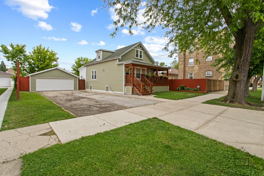 5010 W Newport Avenue, Chicago, IL 60641 - #2