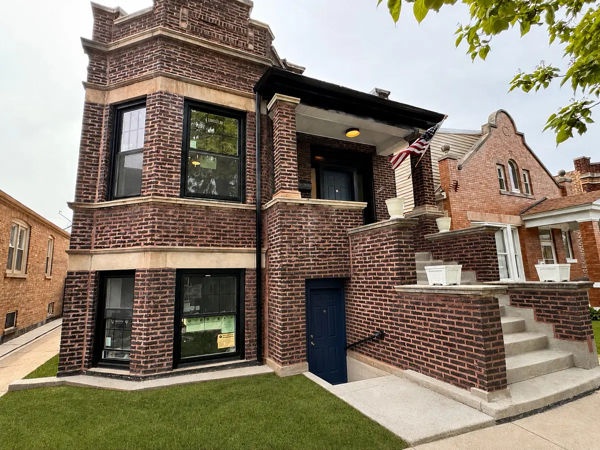 2430 S 57th Avenue, Cicero, IL 60804 - #1