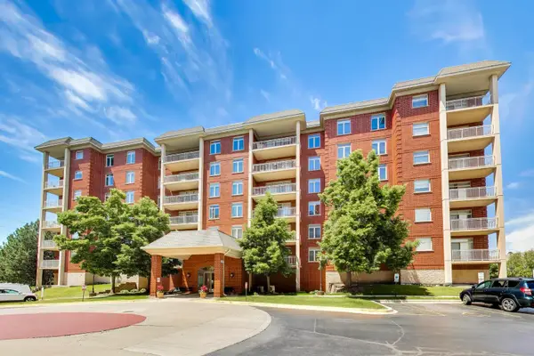 8400 Callie Avenue #210, Morton Grove, IL 60053
