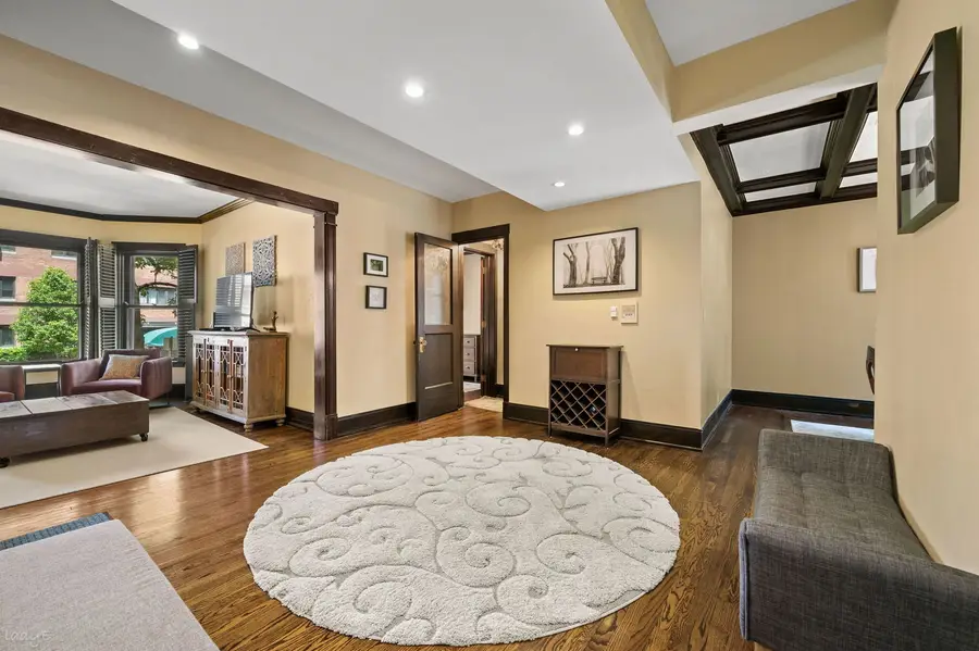 707 W Bittersweet Place #K1, Chicago, IL 60613 - #3