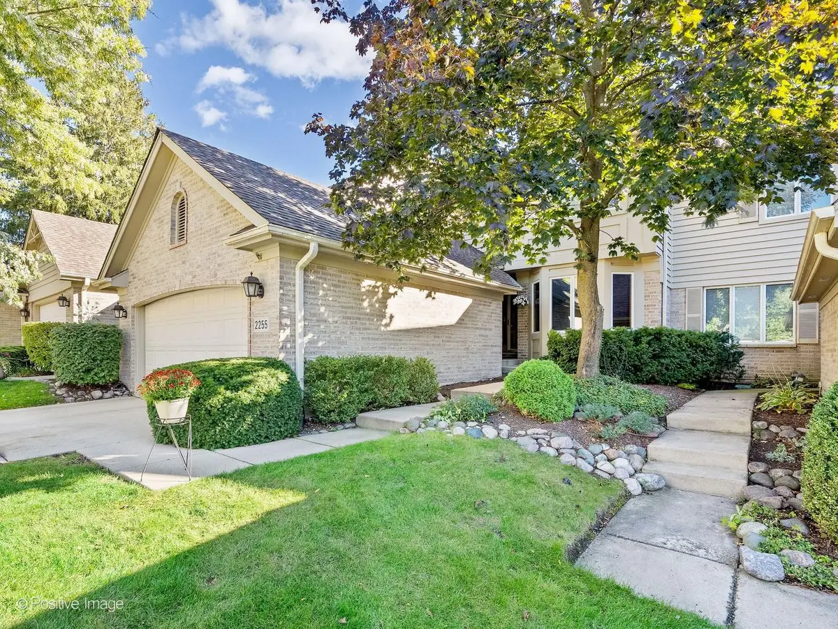2255 Durand Drive, Downers Grove, IL 60515 - #1