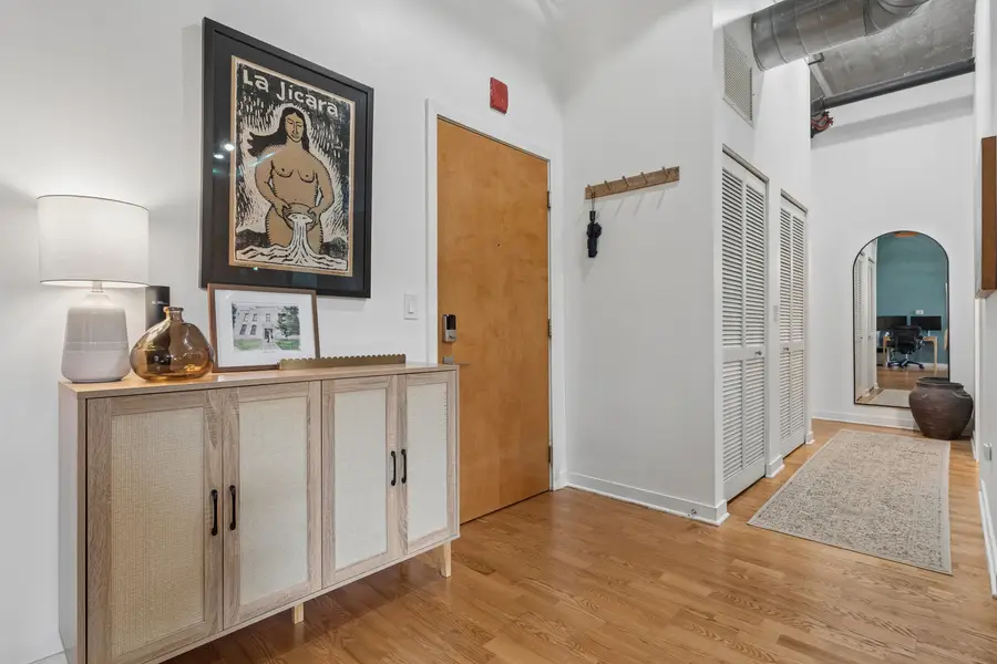 3963 W Belmont Avenue #214, Chicago, IL 60618 - #3