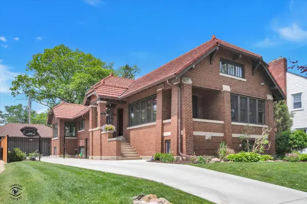 10516 S Seeley Avenue, Chicago, IL 60643