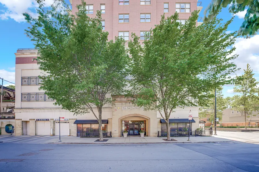 5 E 14th Place #1204, Chicago, IL 60605 - #2