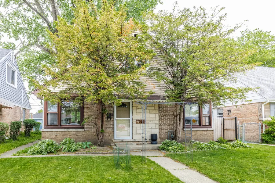 7535 Kenton Avenue, Skokie, IL 60076 - #3