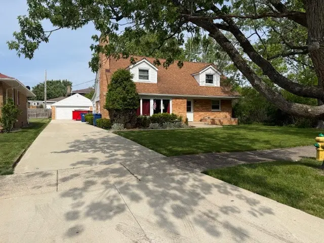 700 S Gretta Avenue, Waukegan, IL 60085 - #2