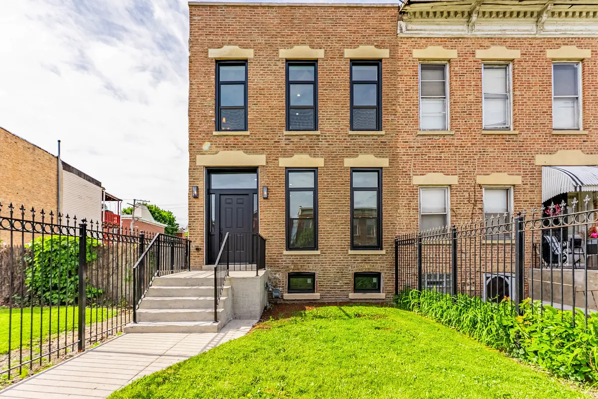 2421 W Flournoy Street, Chicago, IL 60612 - #1