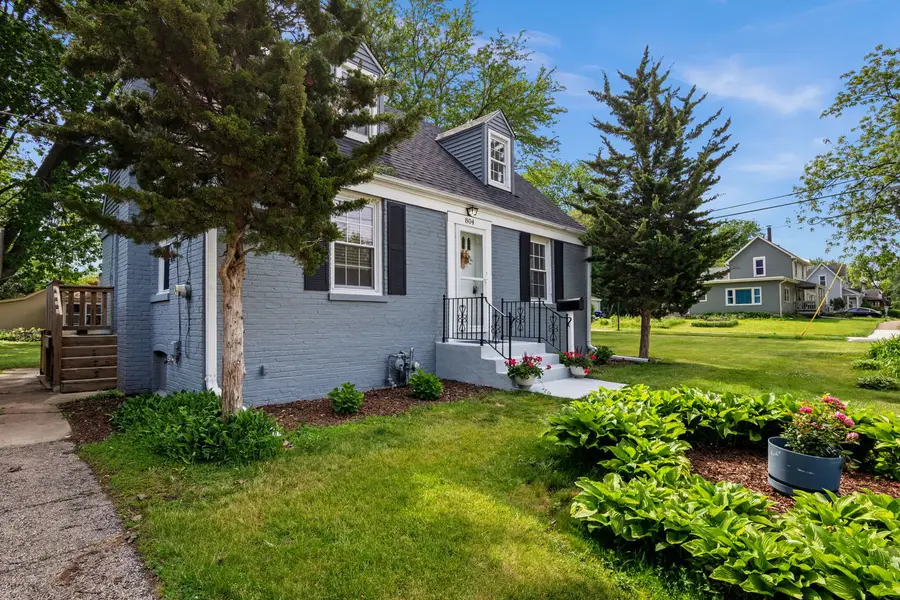804 N 5th Street, Dekalb, IL 60115 - #2