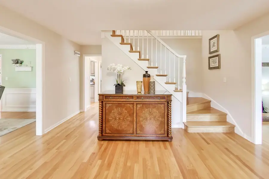3956 Rutgers Lane, Northbrook, IL 60062 - #3