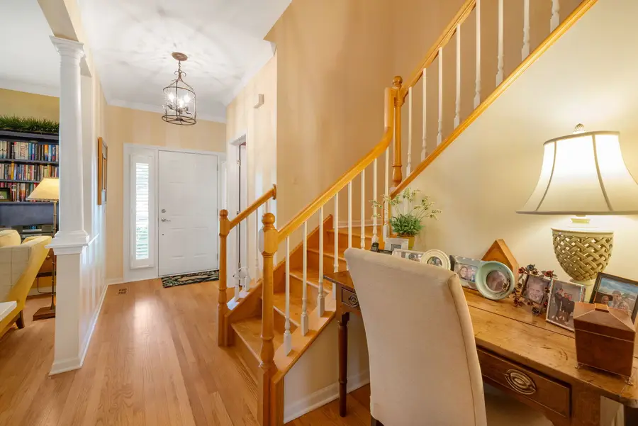 430 Park Avenue, Clarendon Hills, IL 60514 - #3