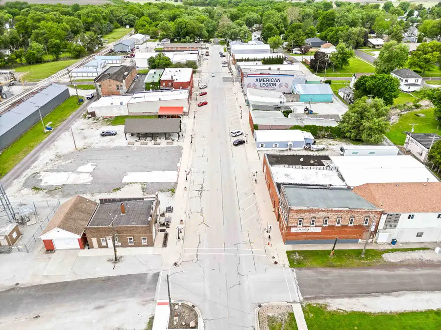 122 E Main Street, Colfax, IL 61728 - #2