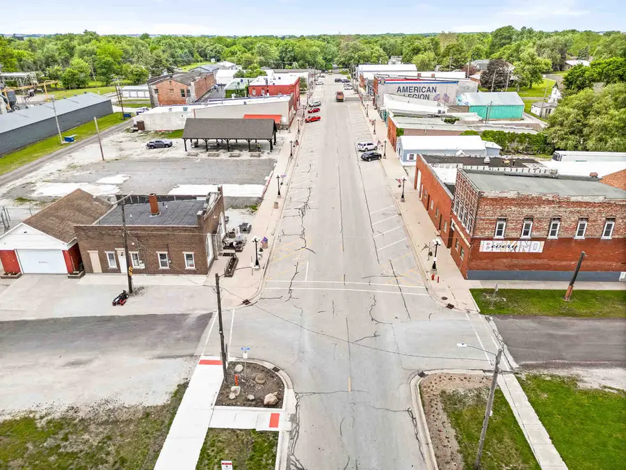 122 E Main Street, Colfax, IL 61728 - #3