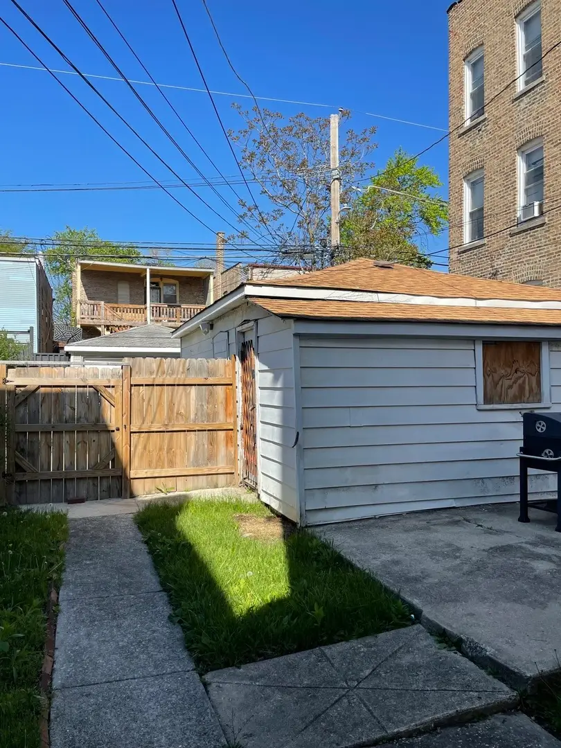 7704 S Carpenter Street, Chicago, IL 60620 - #3