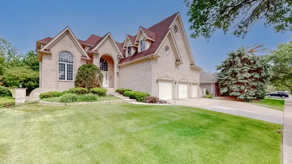 2361 Legacy Drive, Aurora, IL 60502