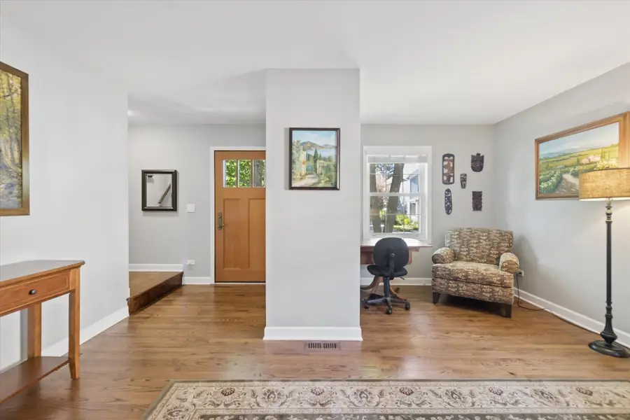 223 W Wilson Street, Palatine, IL 60067 - #2