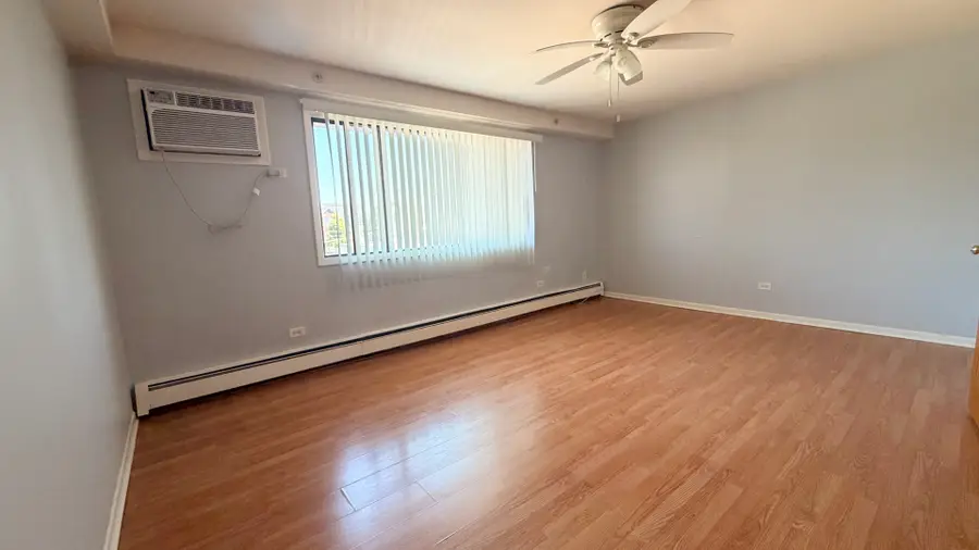 6348 Washington Street #3D, Chicago Ridge, IL 60415 - #3