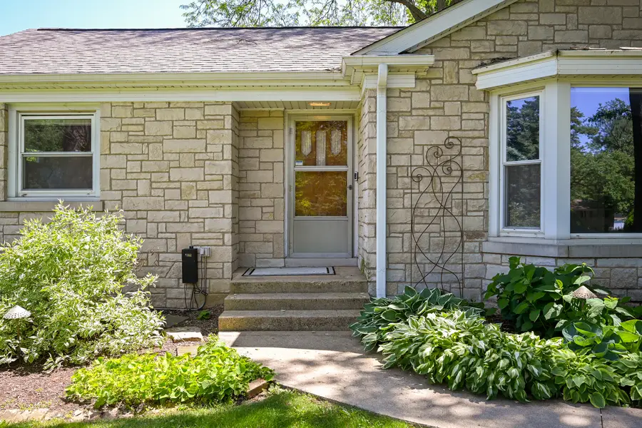 325 Lambert Road, Glen Ellyn, IL 60137 - #2