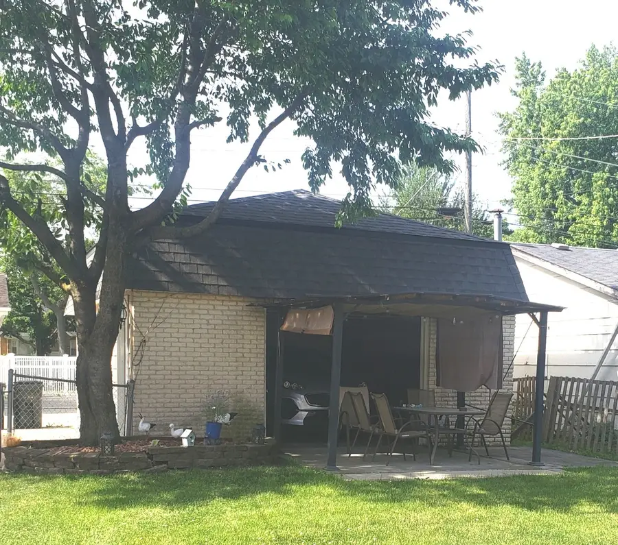 9117 Grant Avenue, Brookfield, IL 60513 - #2